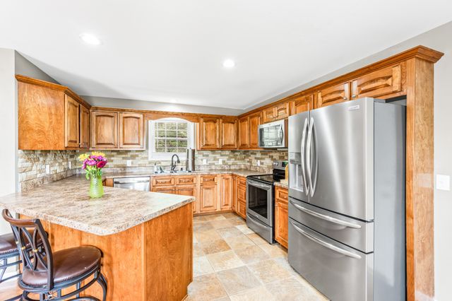 1756 Kirby Ln, Cookeville, TN 38506