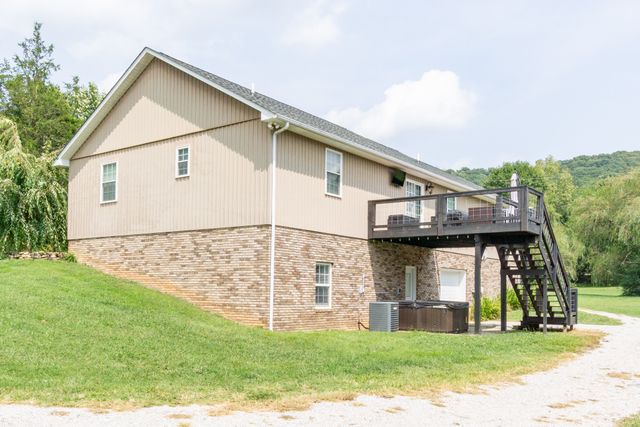 1756 Kirby Ln, Cookeville, TN 38506