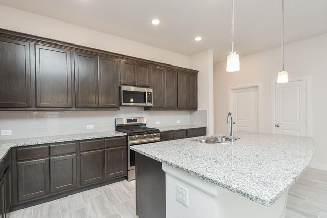 146 Amaranth Way, Richmond, TX 77406