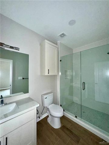 716 Ragland Road 8, Mission, TX 78572