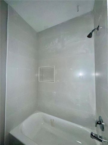 716 Ragland Road 8, Mission, TX 78572