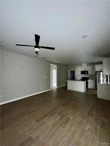 716 Ragland Road 8, Mission, TX 78572