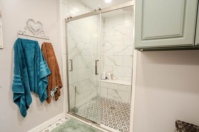 190 Buford Moore Ln, Iron City, TN 38463