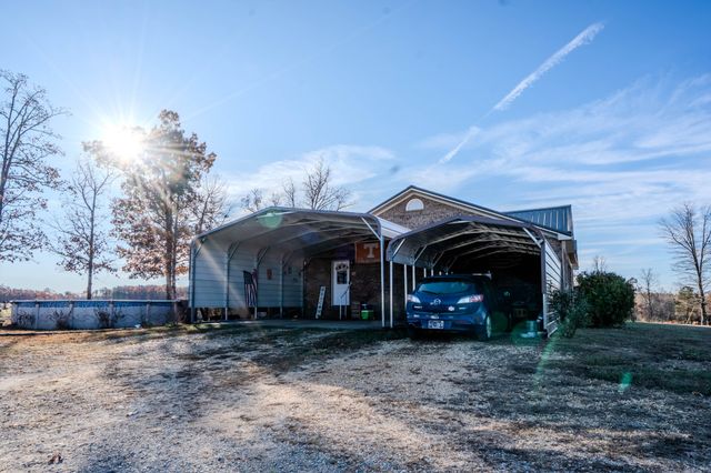 190 Buford Moore Ln, Iron City, TN 38463