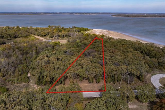 8375 Southern Shore Court, Kemp, TX 75143