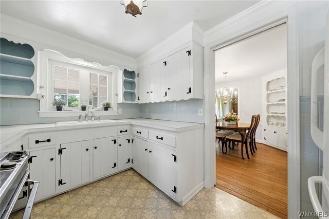 117 Grimsby Road West, Tonawanda, NY 14223