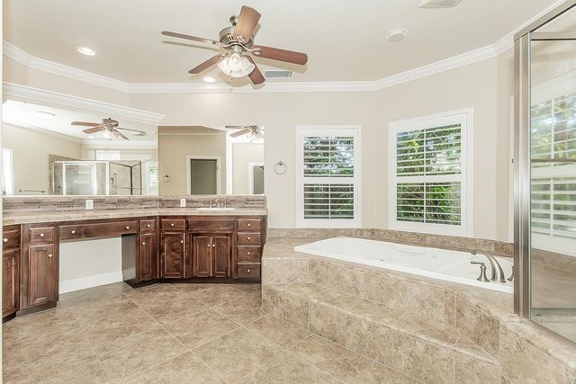 2998 Ashcroft, Clovis, CA 93611