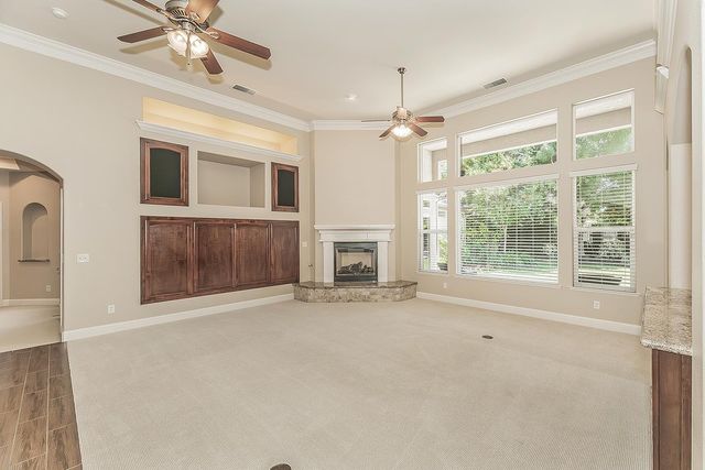 2998 Ashcroft, Clovis, CA 93611