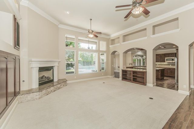2998 Ashcroft, Clovis, CA 93611