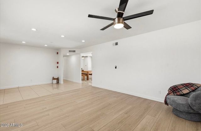 12202 N 64TH Street, Scottsdale, AZ 85254