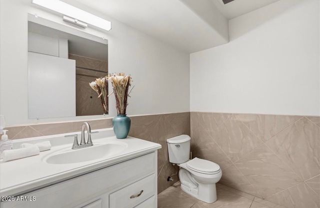 12202 N 64TH Street, Scottsdale, AZ 85254