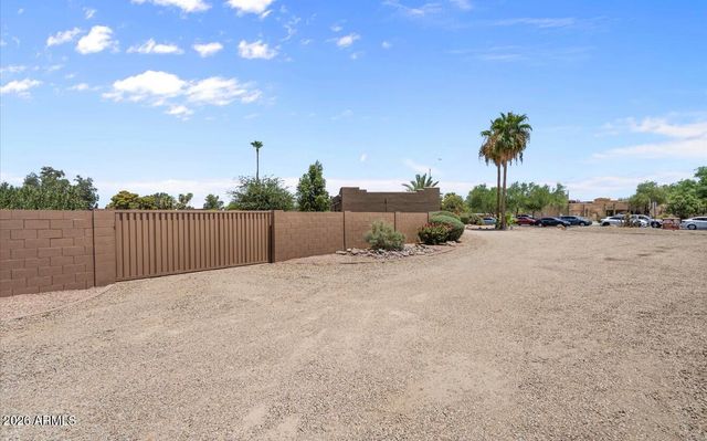 12202 N 64TH Street, Scottsdale, AZ 85254