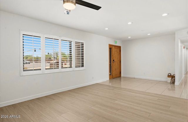 12202 N 64TH Street, Scottsdale, AZ 85254