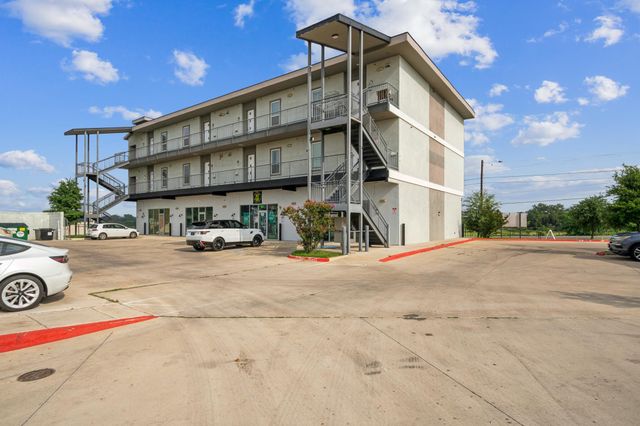4507 E Martin Luther King Jr BLVD 133, Austin, TX 78722