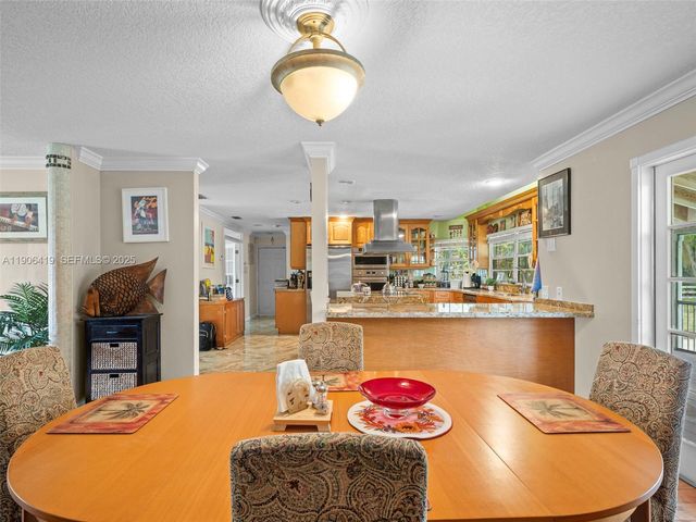 6365 NW 79th Way, Parkland, FL 33067