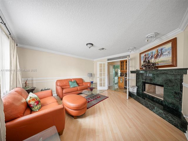 6365 NW 79th Way, Parkland, FL 33067