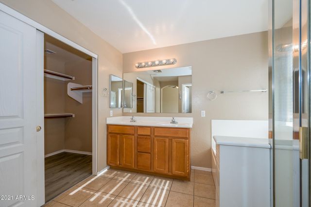 1843 E Ebony Place, Chandler, AZ 85286