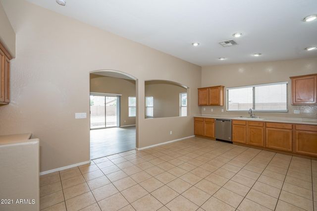 1843 E Ebony Place, Chandler, AZ 85286