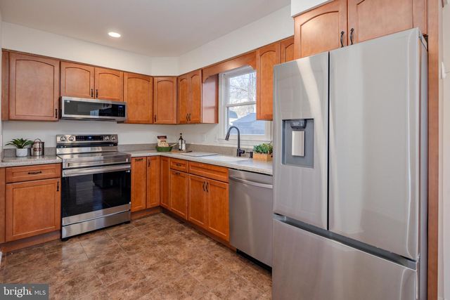 74 STRATFORD DR, Severna Park, MD 21146