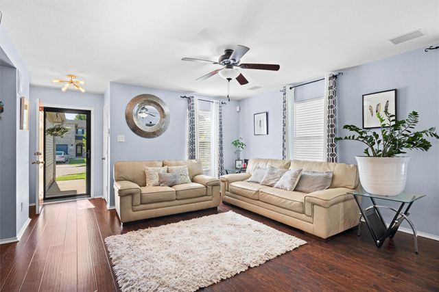 820 Newberry Trail, Fort Worth, TX 76120