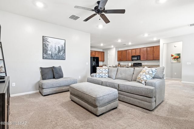 10895 W Keuka Drive, Marana, AZ 85653