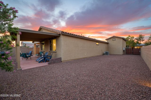 10895 W Keuka Drive, Marana, AZ 85653