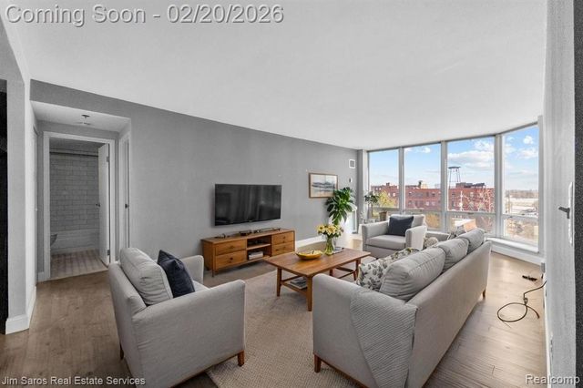 250 E Harbortown Drive 607, Detroit, MI 48207