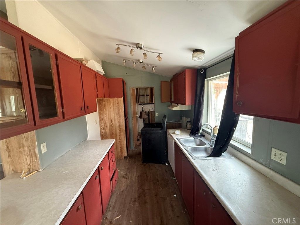 Image 16 of property listing at 45051 Bonny Lane, Aguanga, CA 92536