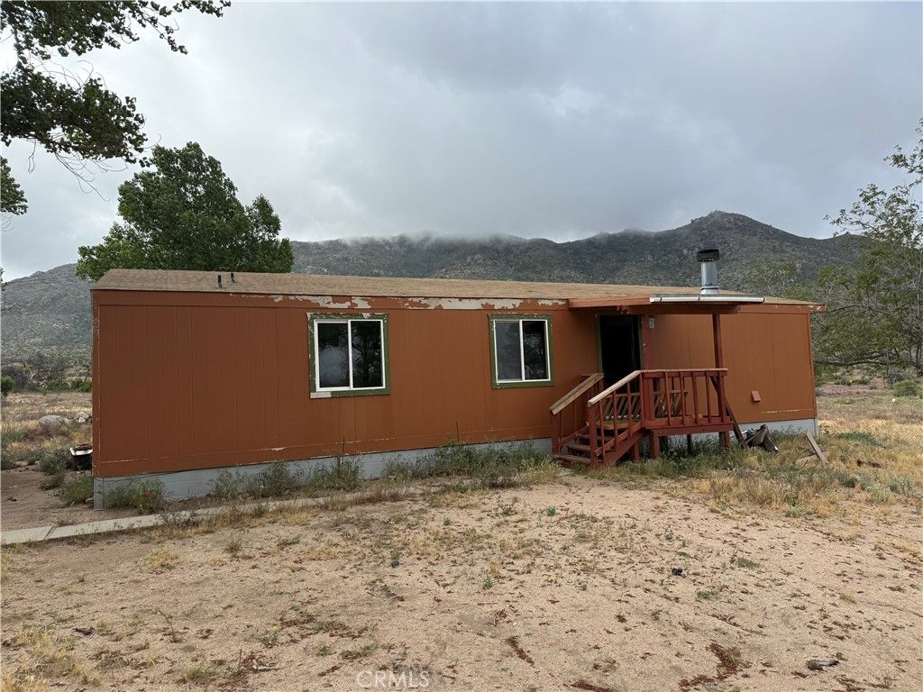 Image 2 of property listing at 45051 Bonny Lane, Aguanga, CA 92536