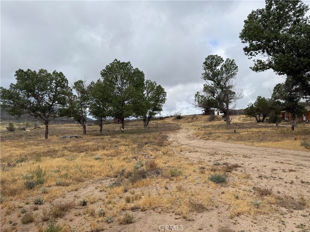Image 20 of property listing at 45051 Bonny Lane, Aguanga, CA 92536