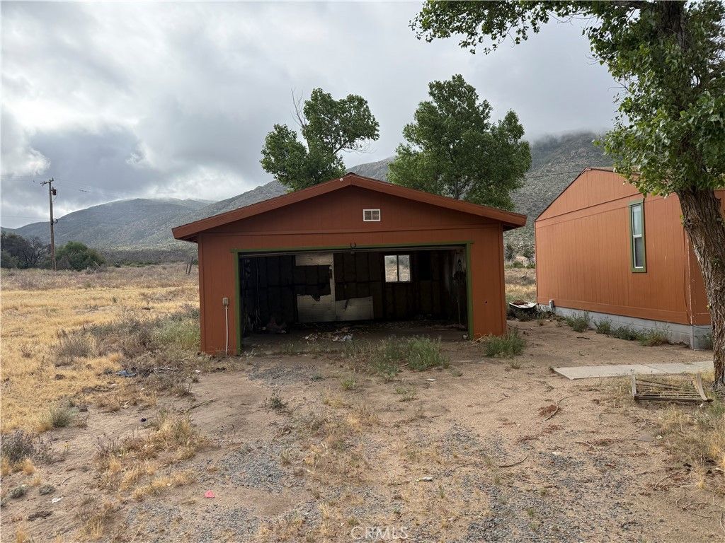 Image 4 of property listing at 45051 Bonny Lane, Aguanga, CA 92536