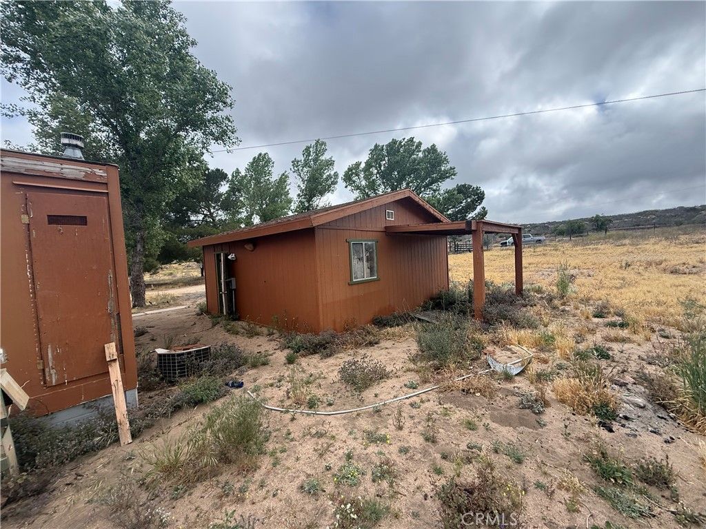 Image 5 of property listing at 45051 Bonny Lane, Aguanga, CA 92536