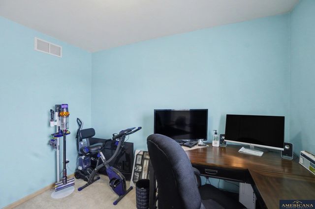 10872 Potter Street, Omaha, NE 68142