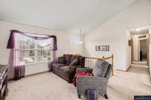 10872 Potter Street, Omaha, NE 68142