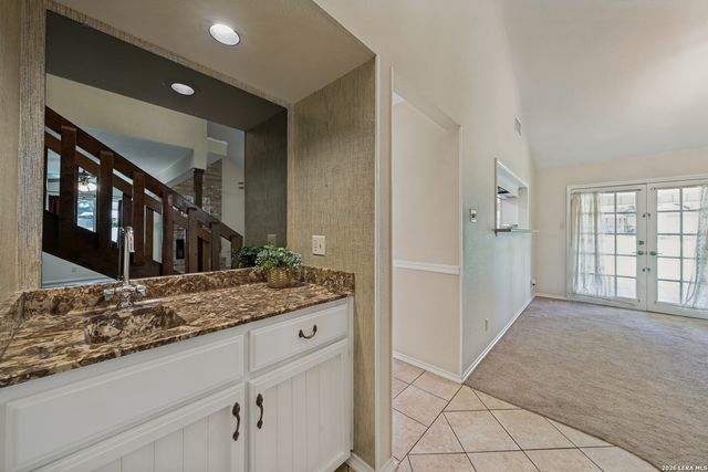 6214 CAIRO DR, San Antonio, TX 78229