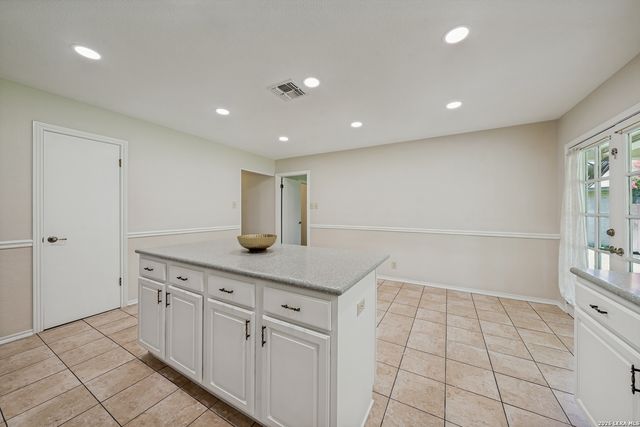 6214 CAIRO DR, San Antonio, TX 78229