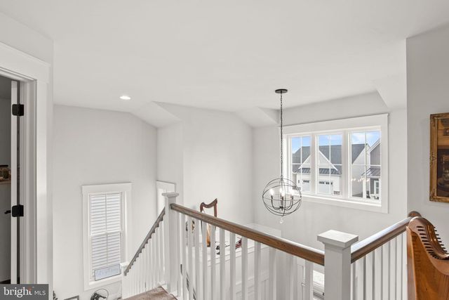 1829 EMERALD WAY, Mount Joy, PA 17552