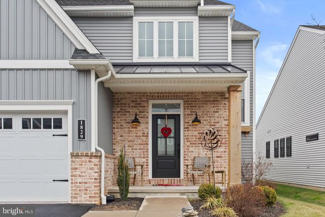1829 EMERALD WAY, Mount Joy, PA 17552