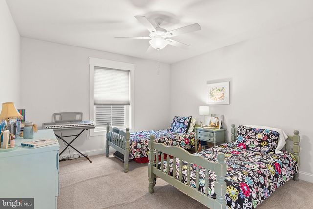 1829 EMERALD WAY, Mount Joy, PA 17552