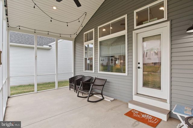 1829 EMERALD WAY, Mount Joy, PA 17552