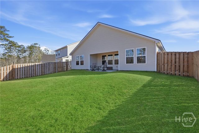 28 Flagler Drive, Savannah, GA 31419