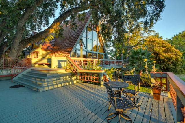 2851 Garden Hwy, Sacramento, CA 95833