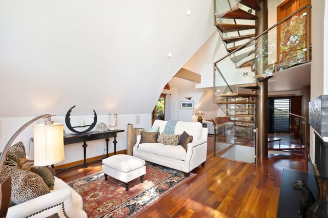 2851 Garden Hwy, Sacramento, CA 95833