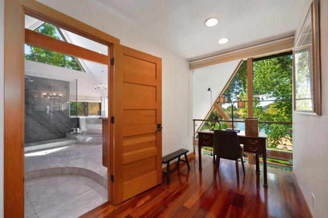 2851 Garden Hwy, Sacramento, CA 95833