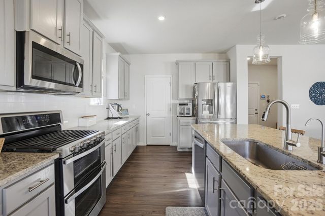 5108 Kinsbridge Drive, Mint Hill, NC 28227