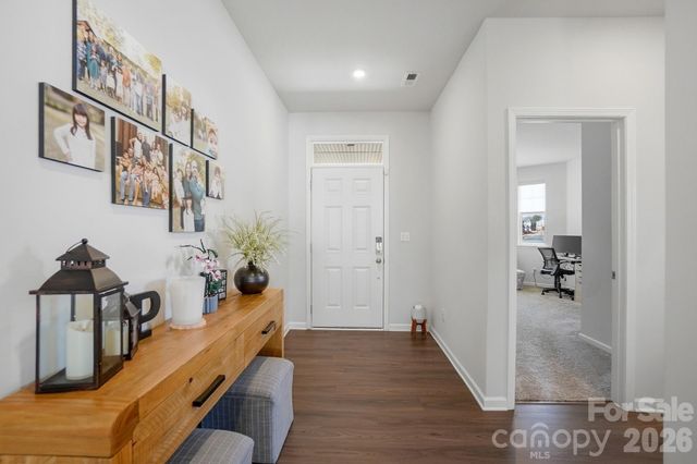 5108 Kinsbridge Drive, Mint Hill, NC 28227