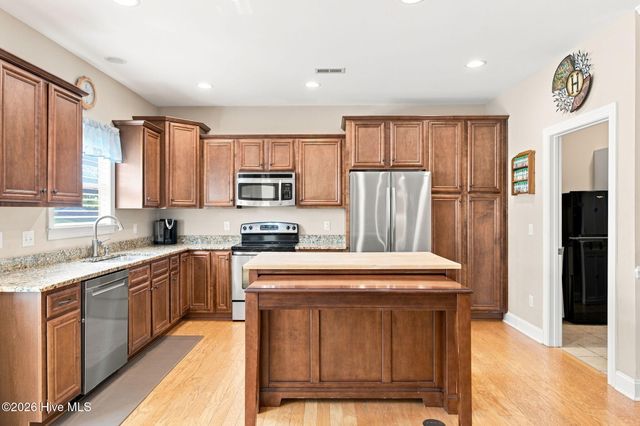 1173 Turnata Drive SE, Bolivia, NC 28422