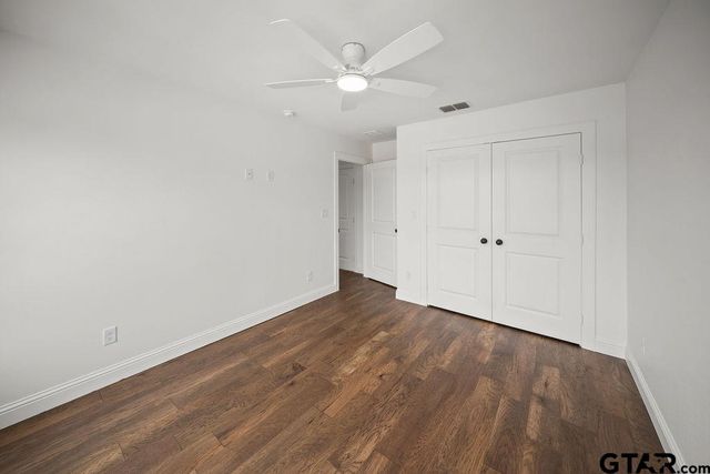 4628 Flat Creek Cv, Tyler, TX 75703