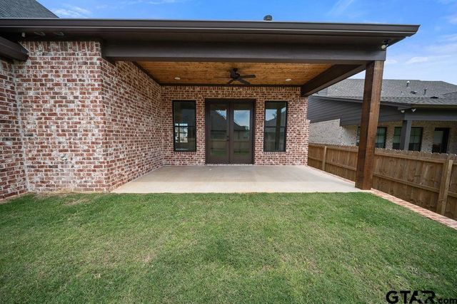 4628 Flat Creek Cv, Tyler, TX 75703