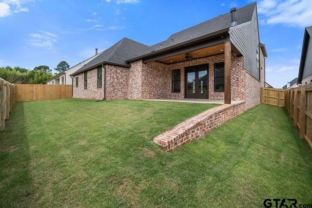 4628 Flat Creek Cv, Tyler, TX 75703